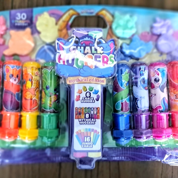 Sidewalk Chalk Set of 18 - Picture 1 of 10